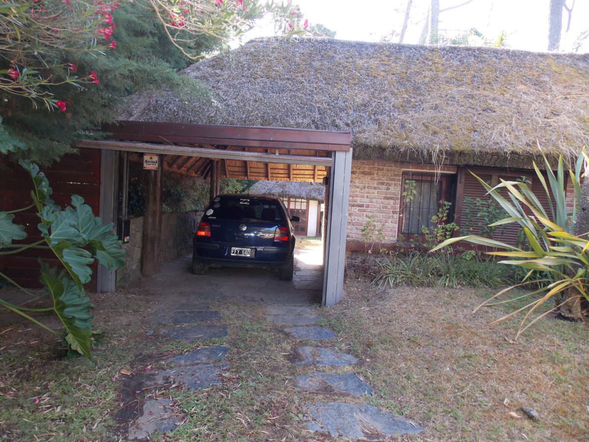 Casa ID.9951 - MANSA -PINARES PARADA 32 A 200 METROS DE LA RAMBLA