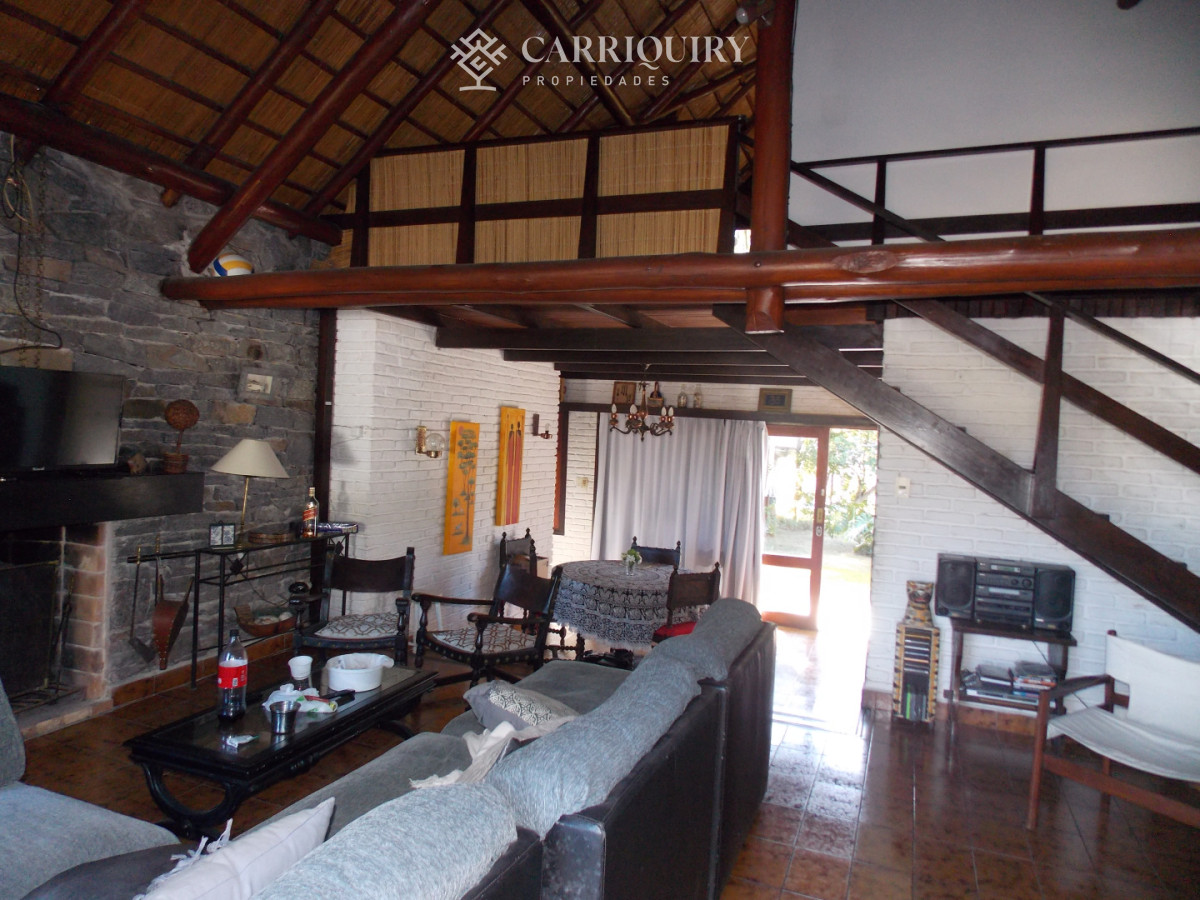 Casa ID.9951 - MANSA -PINARES PARADA 32 A 200 METROS DE LA RAMBLA