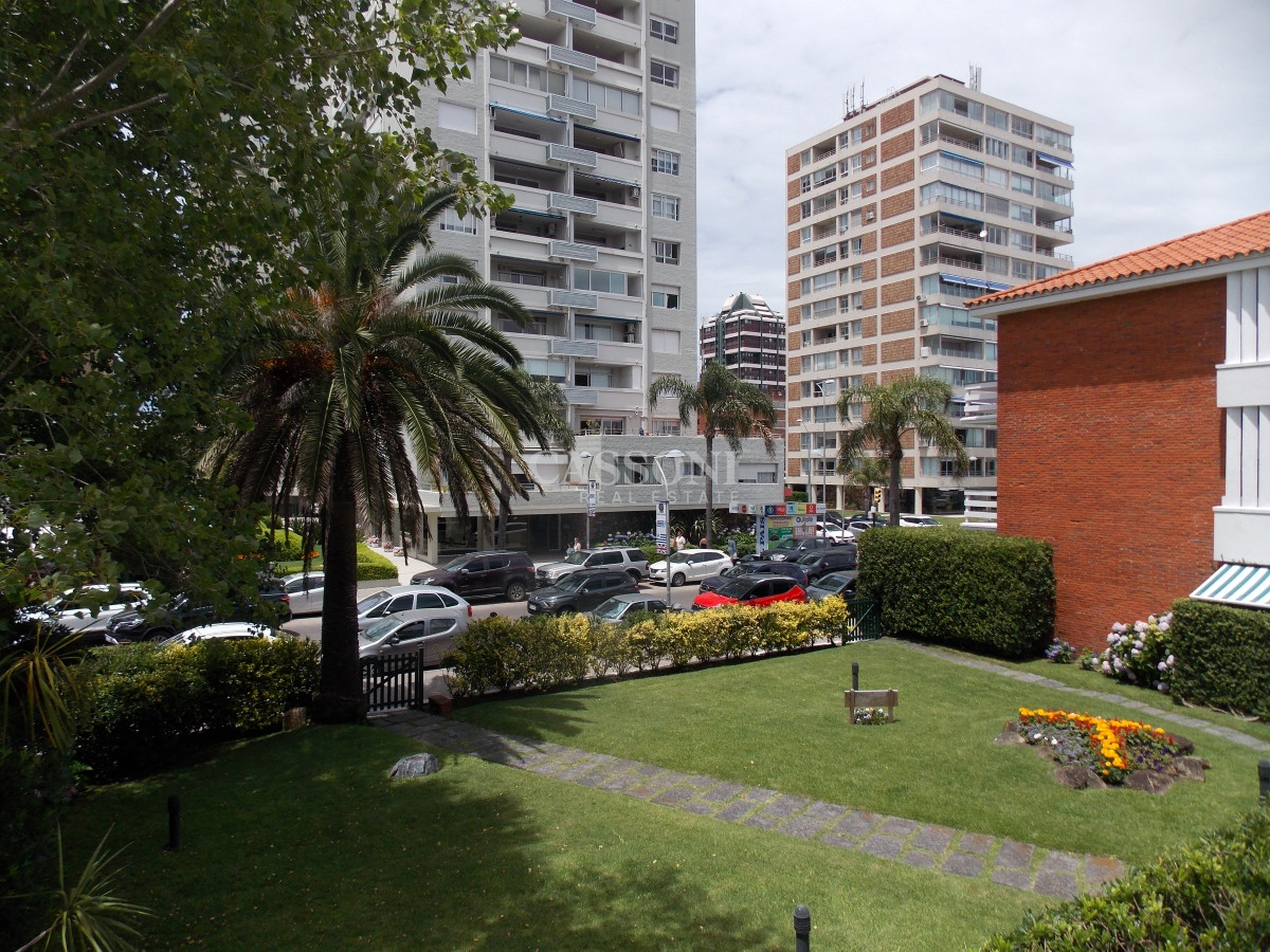 Apartamento ID.4002 - EMBLEMATICO EDIFICIO EN LA PENINSULA 