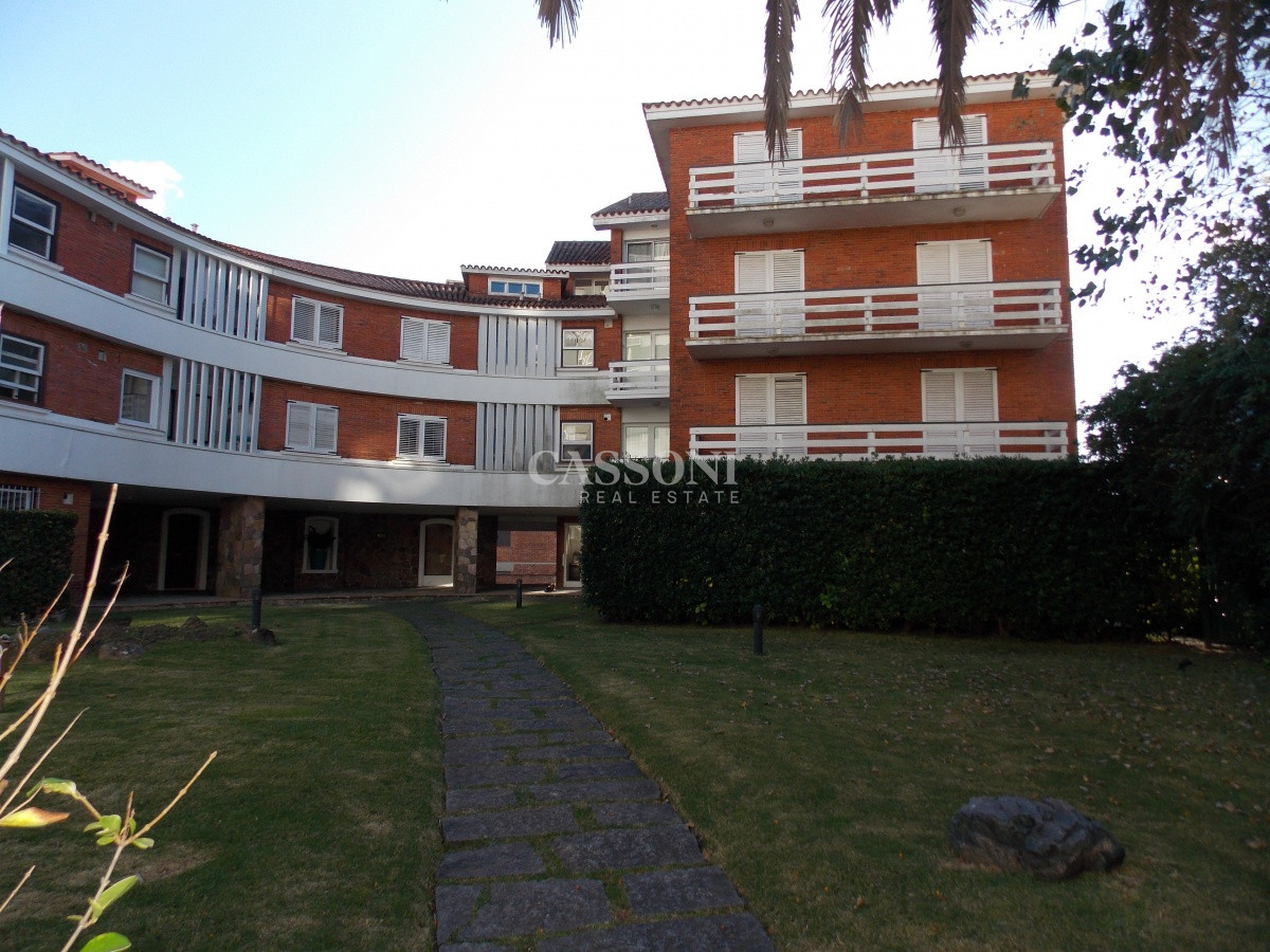 Apartamento ID.4002 - EMBLEMATICO EDIFICIO EN LA PENINSULA 
