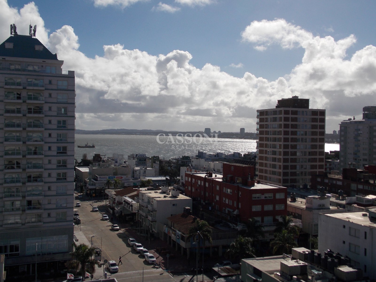 Apartamento ID.2491 - CLÁSICA TORRE EN PENÍNSULA CON VISTA DE TODOS LOS AMBIENTES