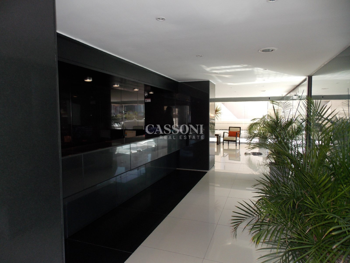 Apartamento ID.2491 - CLÁSICA TORRE EN PENÍNSULA CON VISTA DE TODOS LOS AMBIENTES