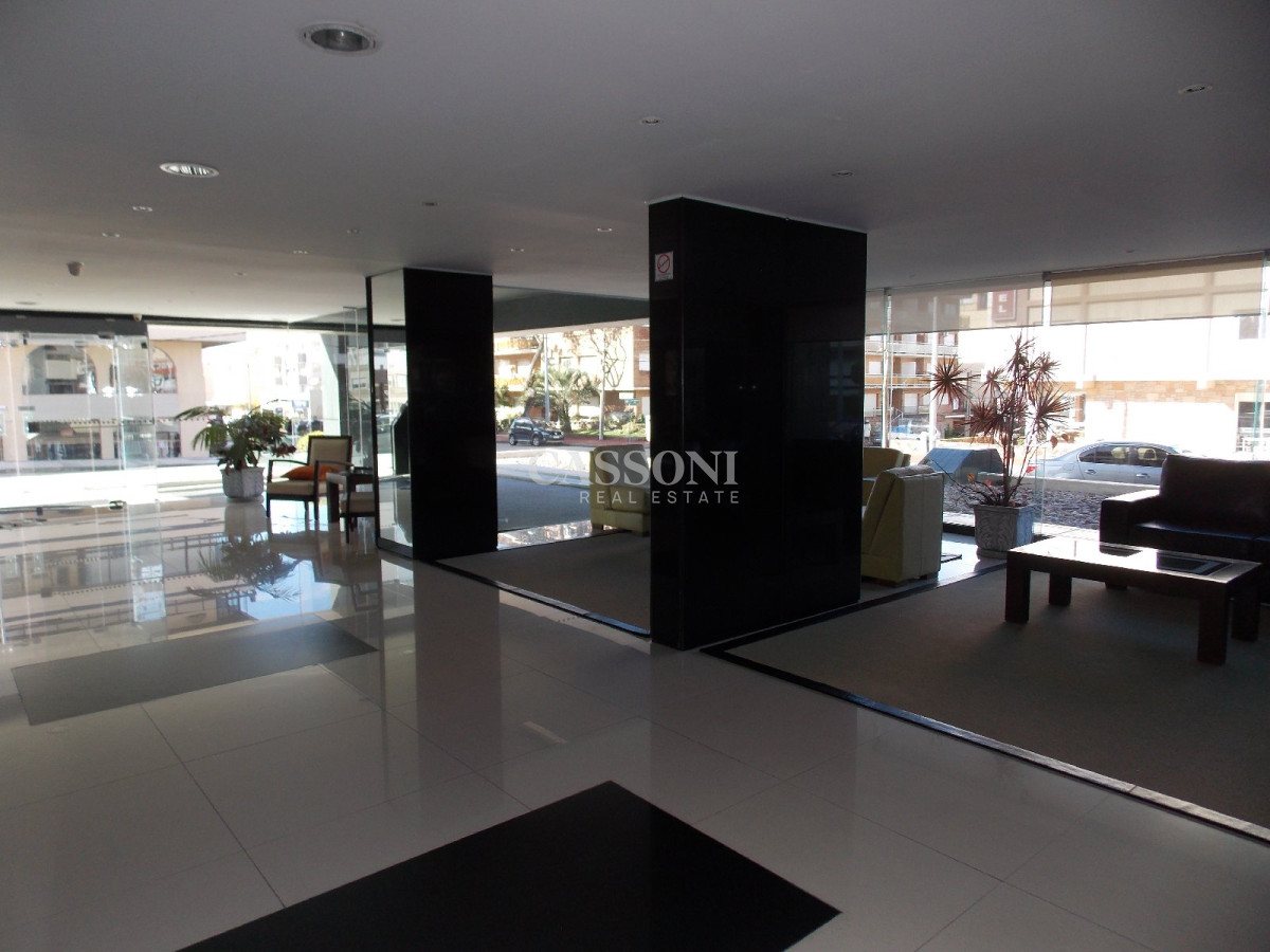 Apartamento ID.2491 - CLÁSICA TORRE EN PENÍNSULA CON VISTA DE TODOS LOS AMBIENTES