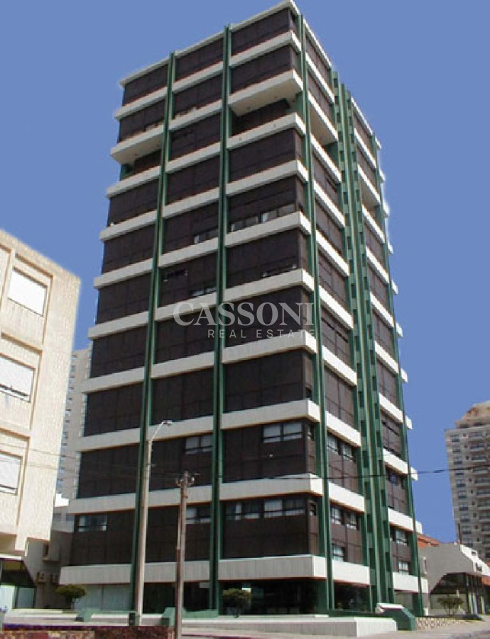 Apartamento ID.2491 - CLÁSICA TORRE EN PENÍNSULA CON VISTA DE TODOS LOS AMBIENTES