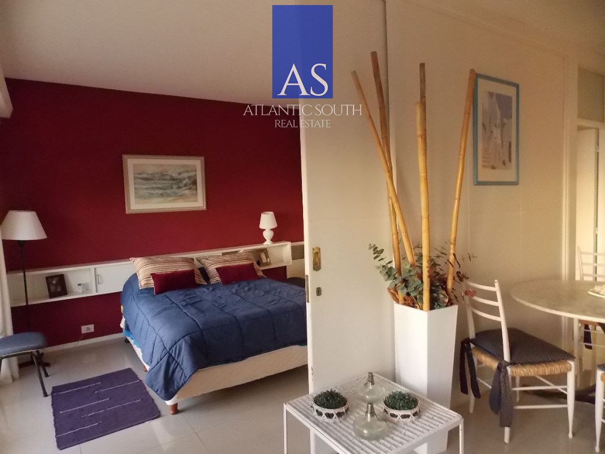 Apartamento ID.4113 - Apartamento 1 dormitorio primera línea de la Mansa Edificio Icónico de Punta del Este