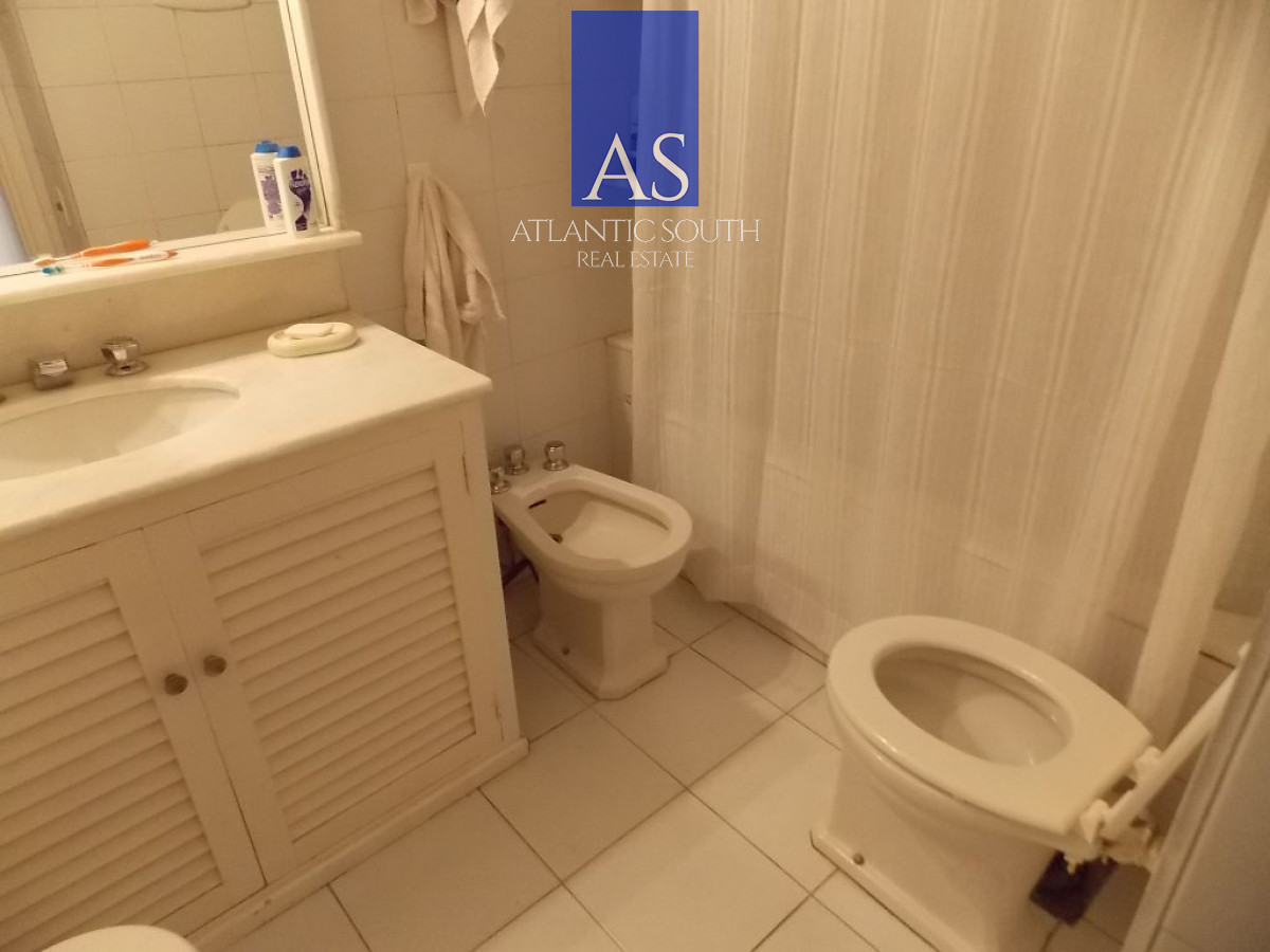 Apartamento ID.4113 - Apartamento 1 dormitorio primera línea de la Mansa Edificio Icónico de Punta del Este