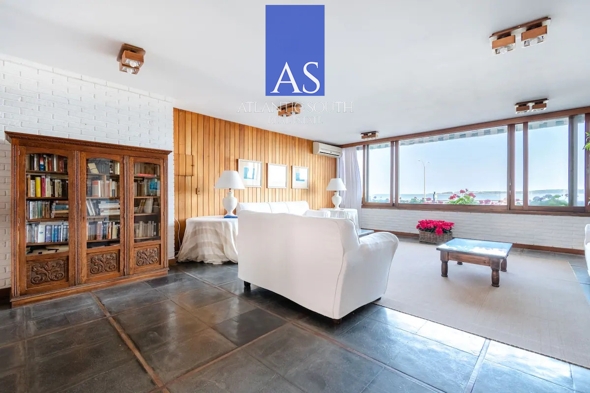 Apartamento ID.4113 - Apartamento 1 dormitorio primera línea de la Mansa Edificio Icónico de Punta del Este