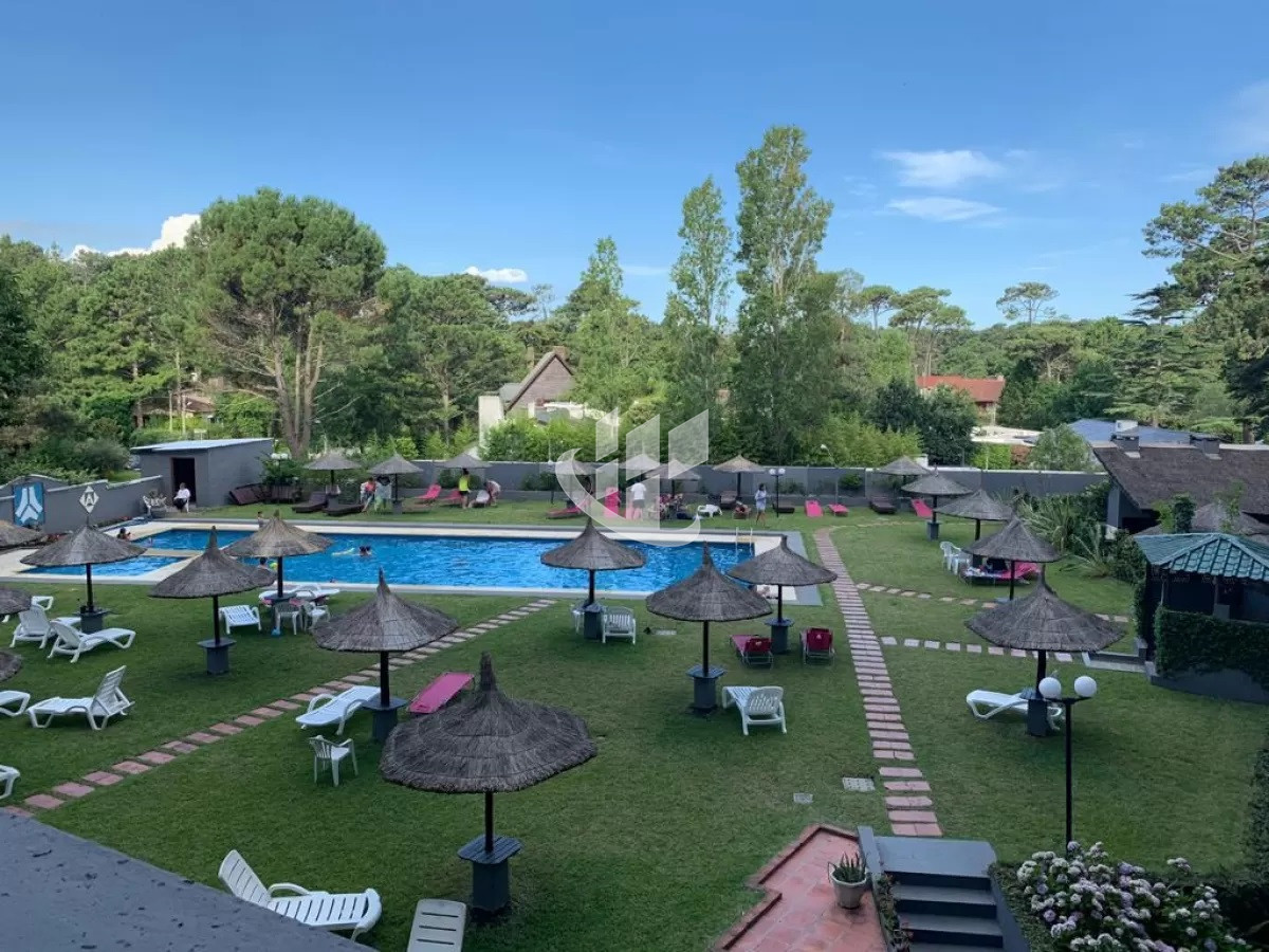 Apartamento ID.416 - Apartamento, alquiler anual, 2 dormitorios, Punta del Este