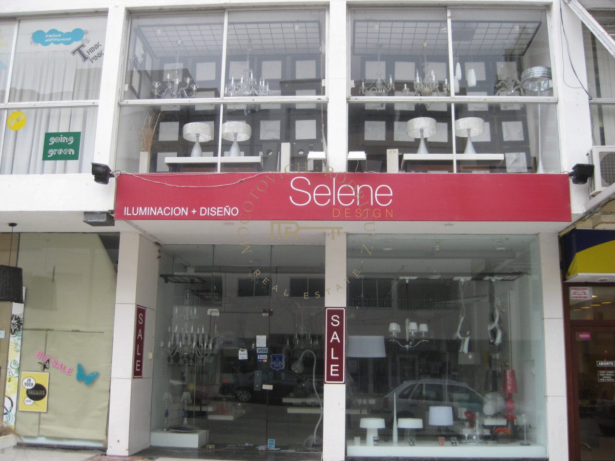 Local Comercial ID.1832 - CALLE 29  ENTRE CALLE 20 Y GORLERO