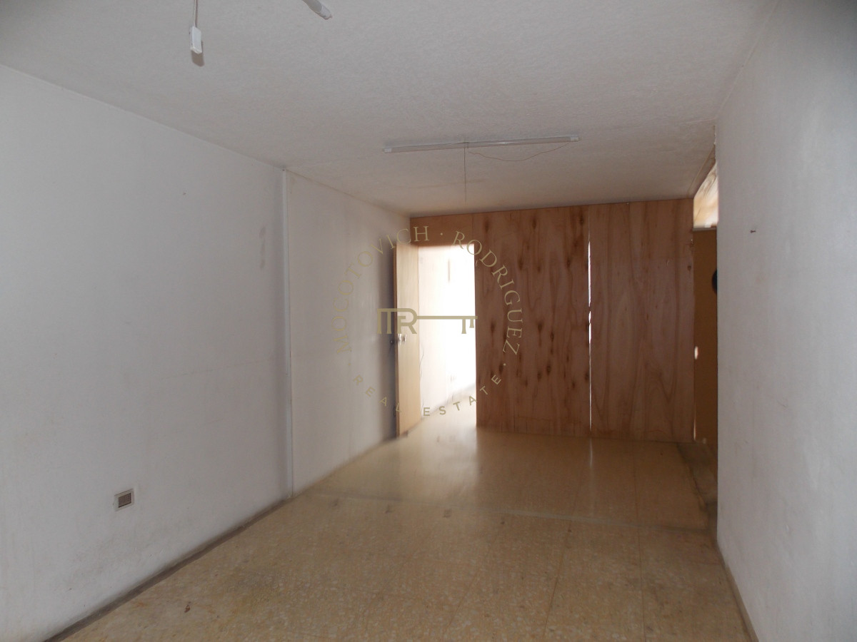 Local Comercial ID.1832 - CALLE 29  ENTRE CALLE 20 Y GORLERO