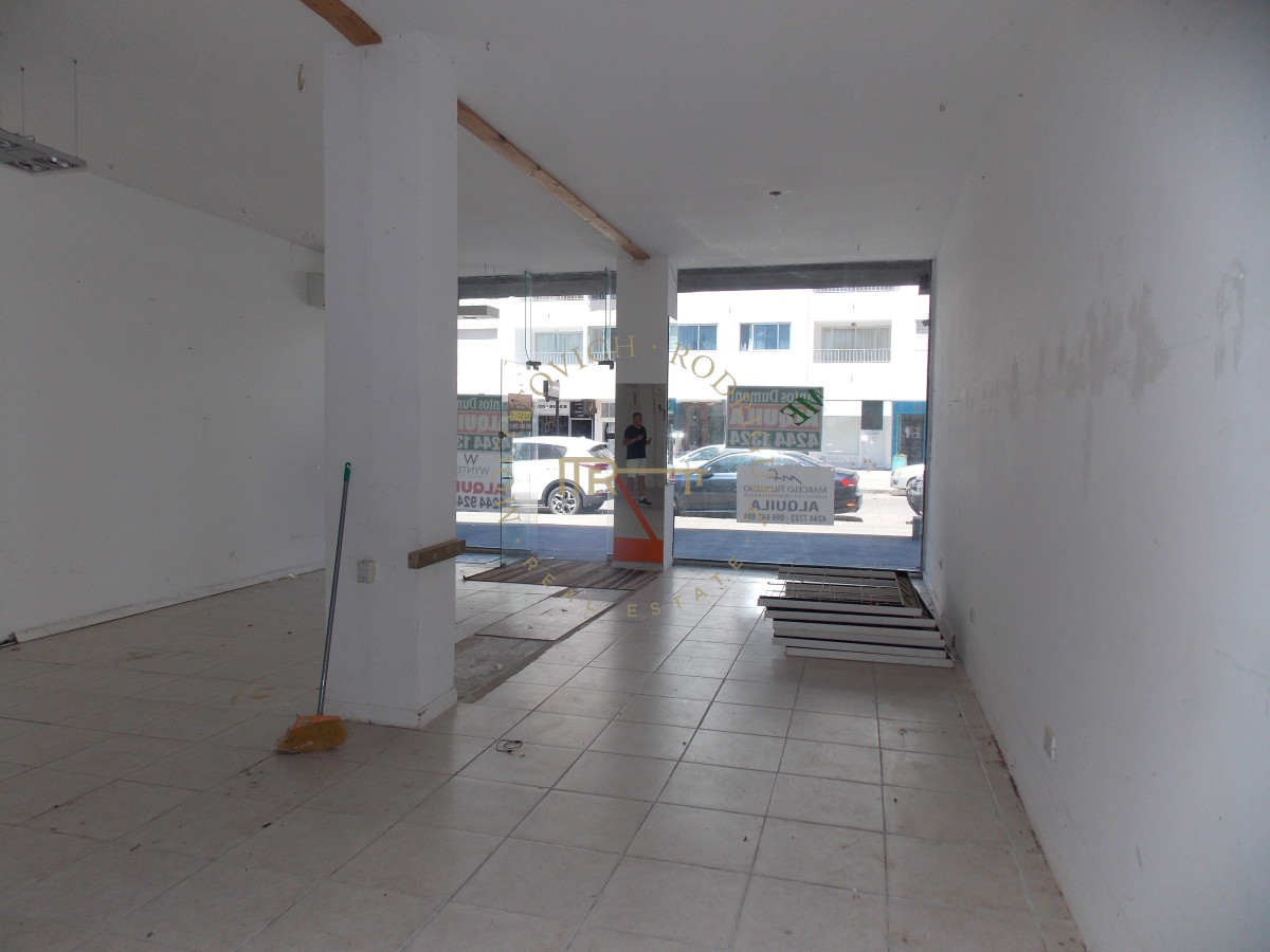 Local Comercial ID.1832 - CALLE 29  ENTRE CALLE 20 Y GORLERO