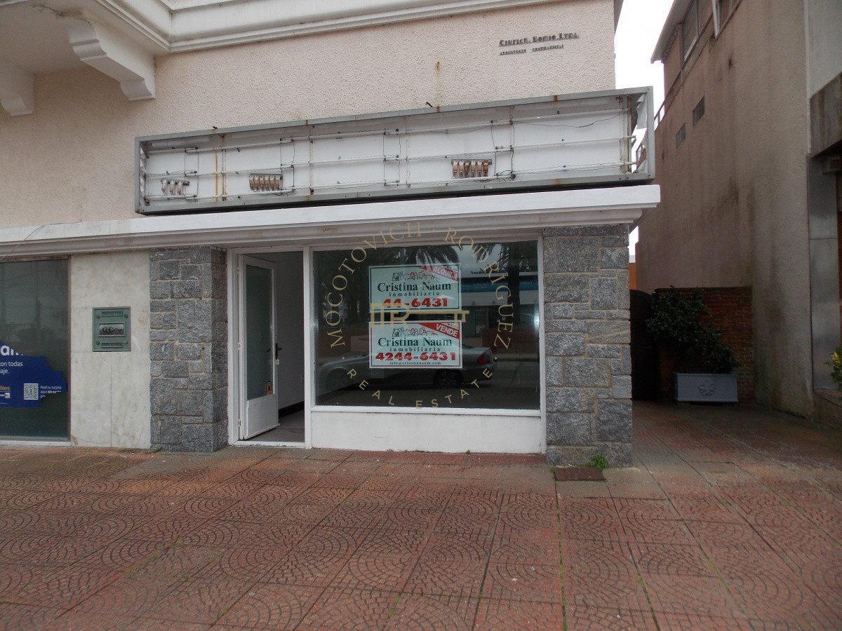 Local Comercial ID.1831 - PENINSULA - EXCELENTE LOCAL SOBRE CALLE GORLERO !!!