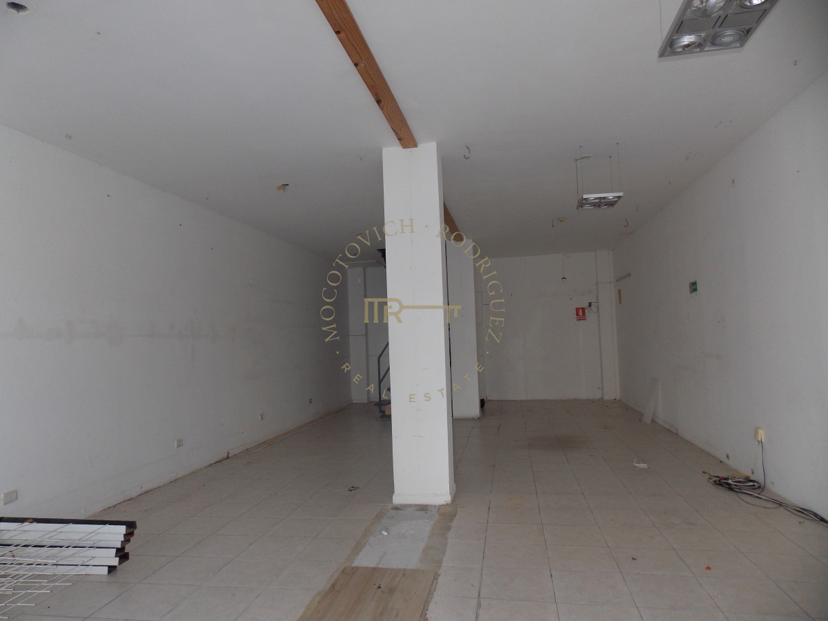Local Comercial ID.1832 - CALLE 29  ENTRE CALLE 20 Y GORLERO