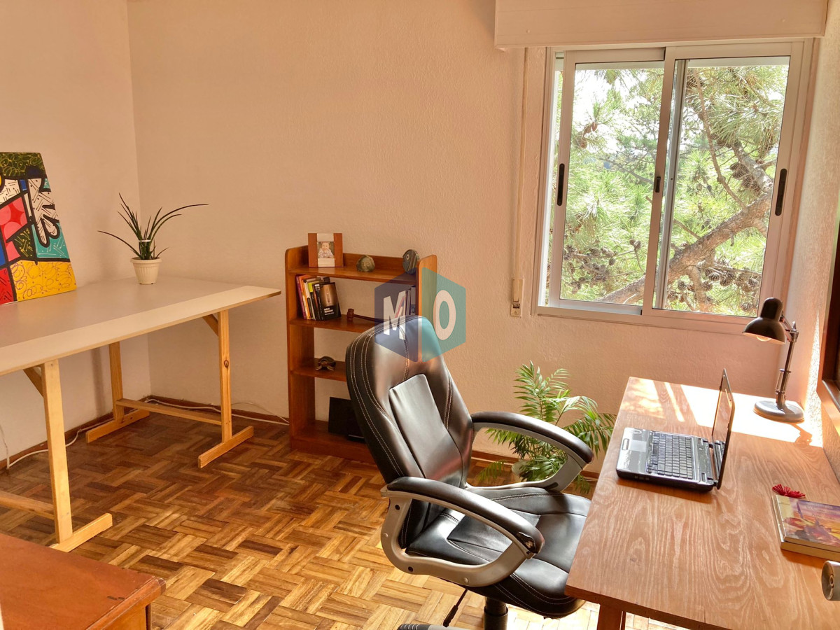 Apartamento ID.229 - HERMOSO Y COMODO APARTAMENTO, EXCELENTE UBICACION. 3 DORMITORIOS