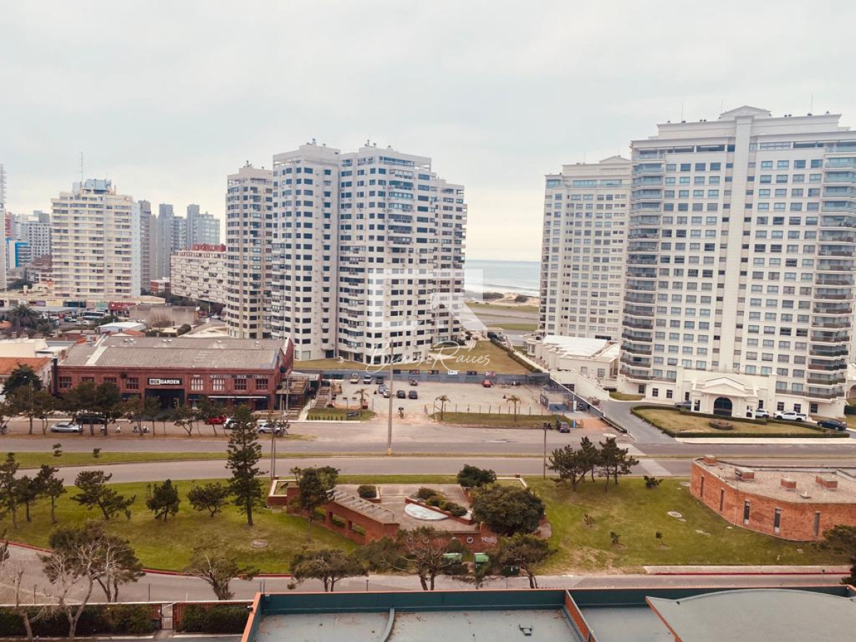 Apartamento ID.756 - PARADA 1 MANSA , EDIF CON SERVICIOS  IMPECABLE