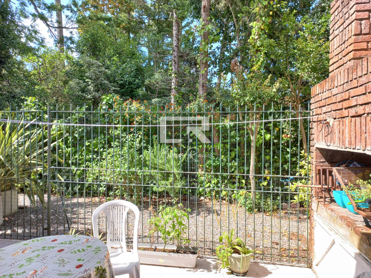 Apartamento ID.871 - IMPERDIBLE!!! C PARRILLERO PROPIO DUPLEX TIPO CASA ZONA CANTEGRIL