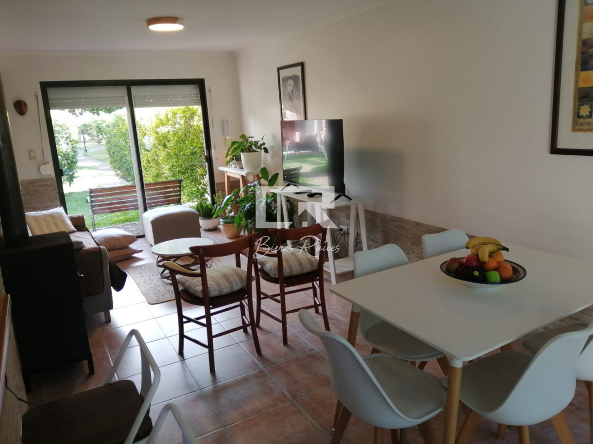 Apartamento ID.871 - IMPERDIBLE!!! C PARRILLERO PROPIO DUPLEX TIPO CASA ZONA CANTEGRIL
