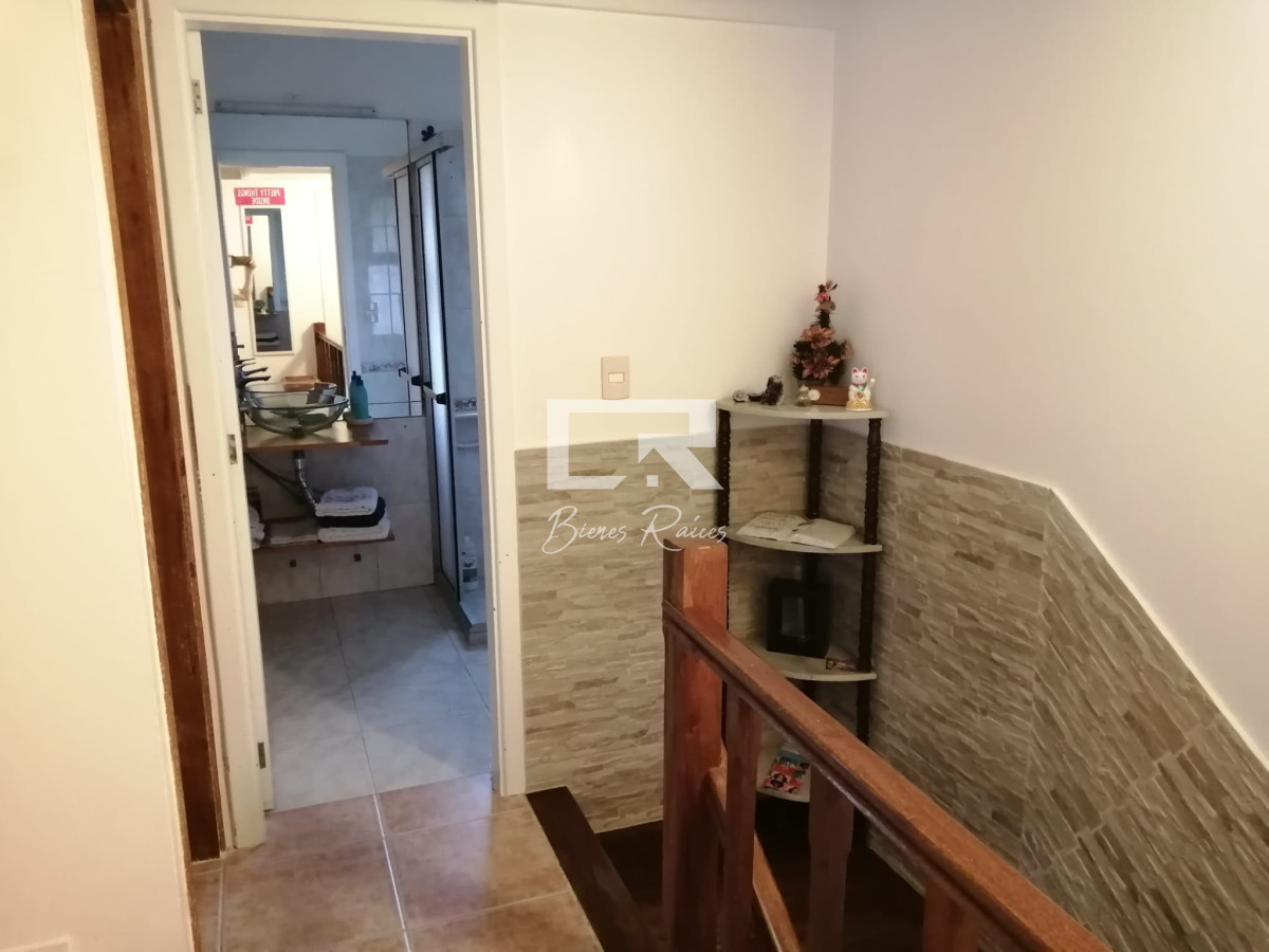Apartamento ID.871 - IMPERDIBLE!!! C PARRILLERO PROPIO DUPLEX TIPO CASA ZONA CANTEGRIL