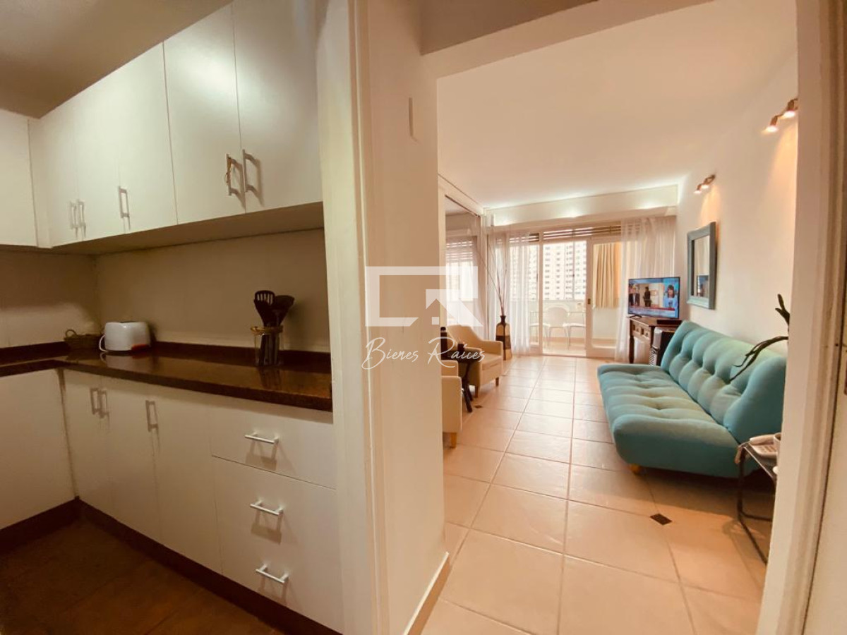 Apartamento ID.756 - PARADA 1 MANSA , EDIF CON SERVICIOS  IMPECABLE