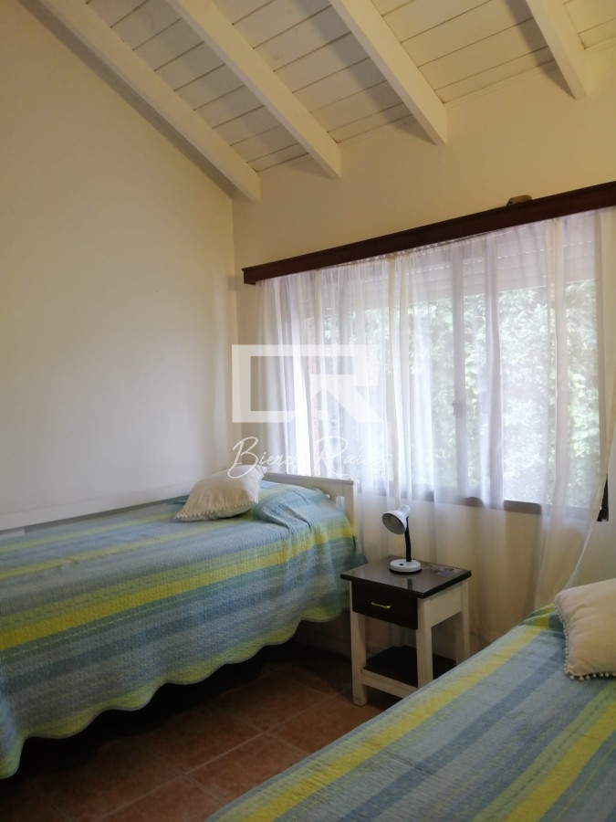 Apartamento ID.871 - IMPERDIBLE!!! C PARRILLERO PROPIO DUPLEX TIPO CASA ZONA CANTEGRIL