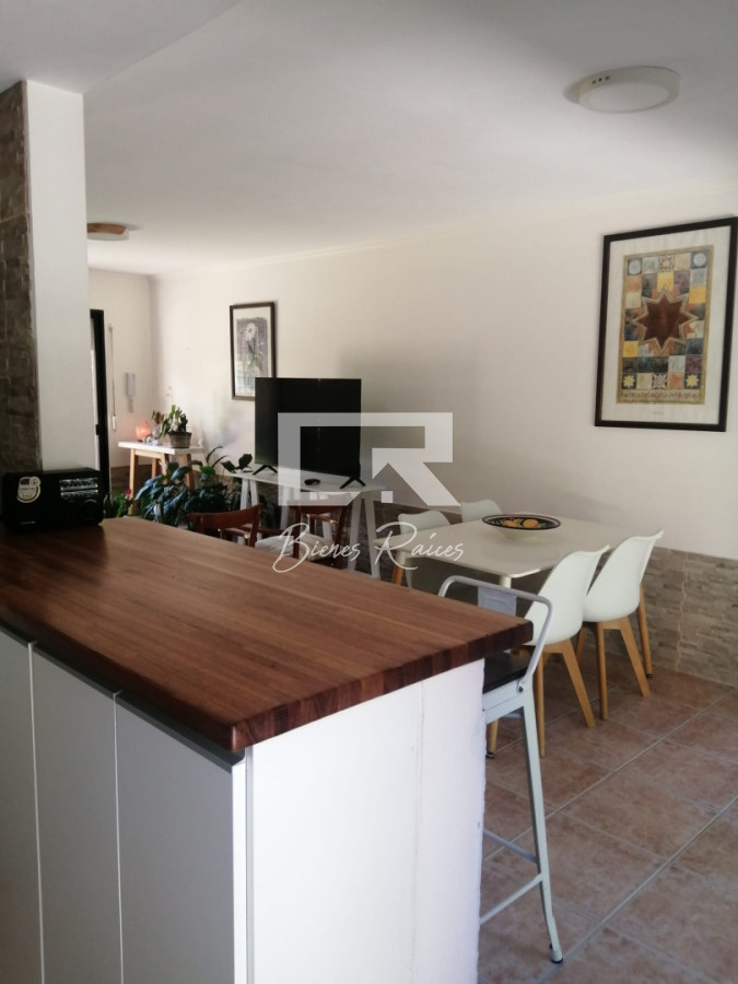 Apartamento ID.871 - IMPERDIBLE!!! C PARRILLERO PROPIO DUPLEX TIPO CASA ZONA CANTEGRIL