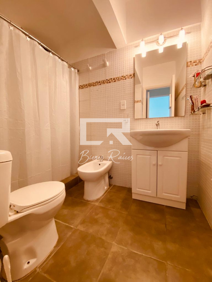 Apartamento ID.756 - PARADA 1 MANSA , EDIF CON SERVICIOS  IMPECABLE