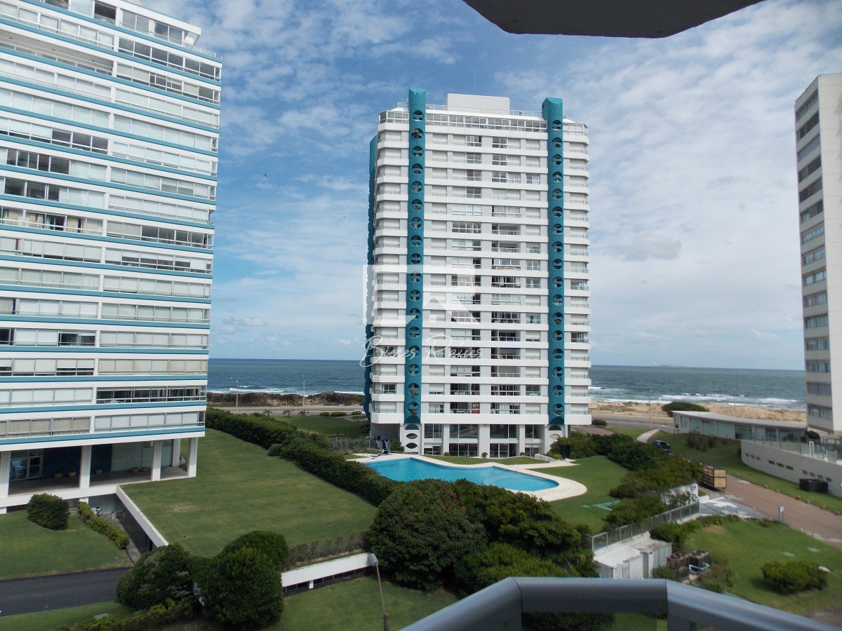 Apartamento ID.543 - APARTAMENTO TOTALMENTE RECICLADO A MTS. DE LA BRAVA Y DE LA MANSA.