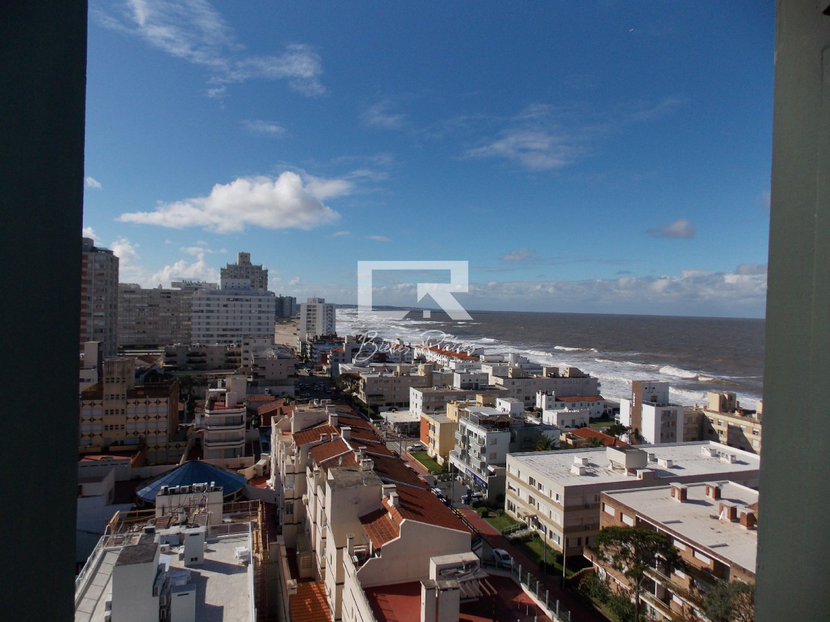 Apartamento ID.617 - Clasica Torre en Peninsula,   Vista de todos los ambientes