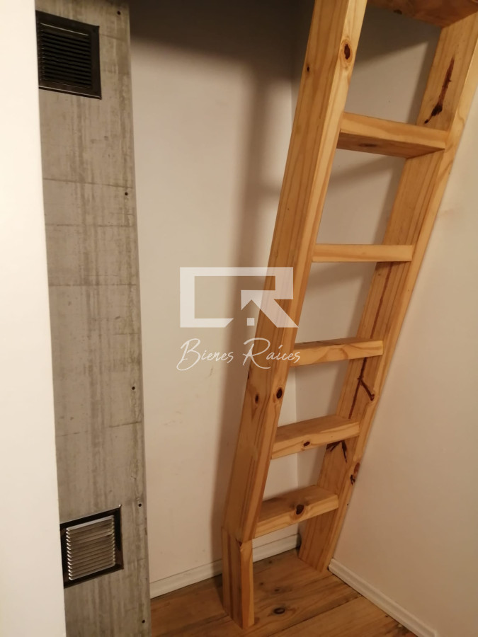 Apartamento ID.871 - IMPERDIBLE!!! C PARRILLERO PROPIO DUPLEX TIPO CASA ZONA CANTEGRIL
