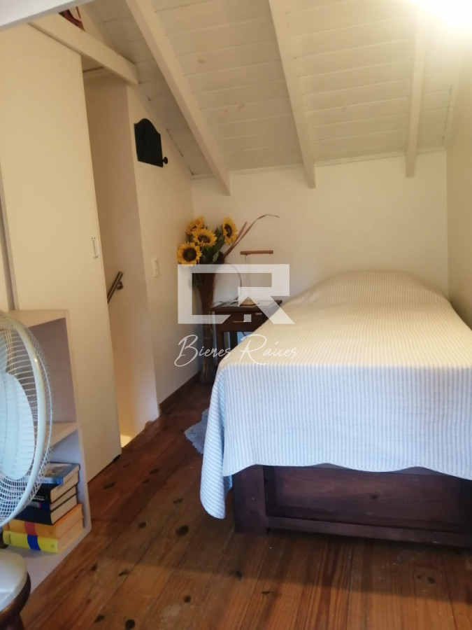 Apartamento ID.871 - IMPERDIBLE!!! C PARRILLERO PROPIO DUPLEX TIPO CASA ZONA CANTEGRIL