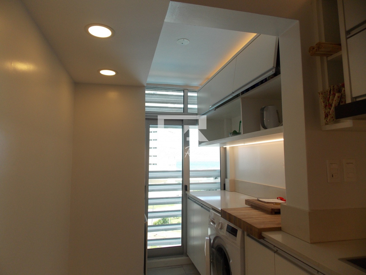 Apartamento ID.543 - APARTAMENTO TOTALMENTE RECICLADO A MTS. DE LA BRAVA Y DE LA MANSA.