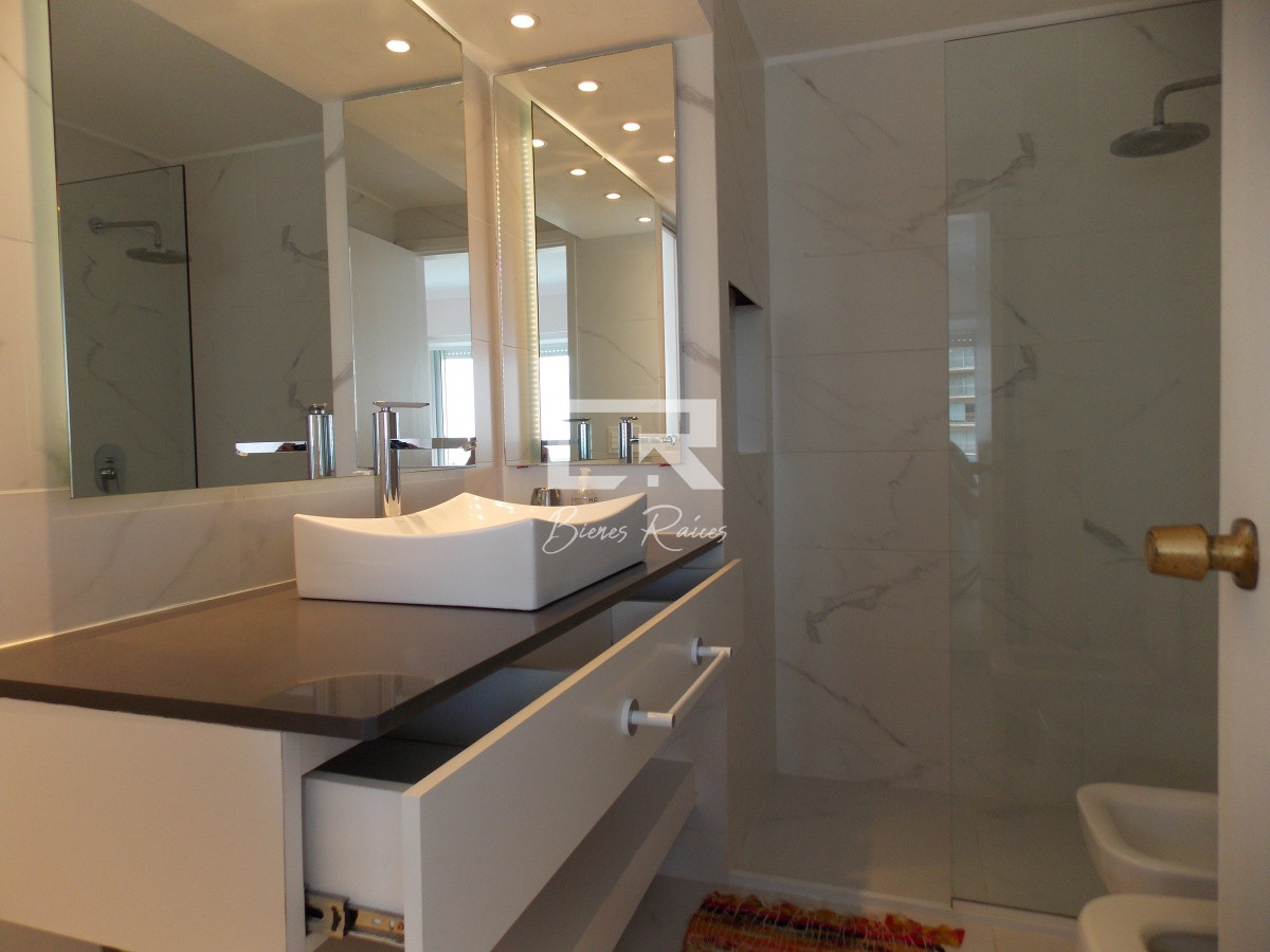 Apartamento ID.543 - APARTAMENTO TOTALMENTE RECICLADO A MTS. DE LA BRAVA Y DE LA MANSA.
