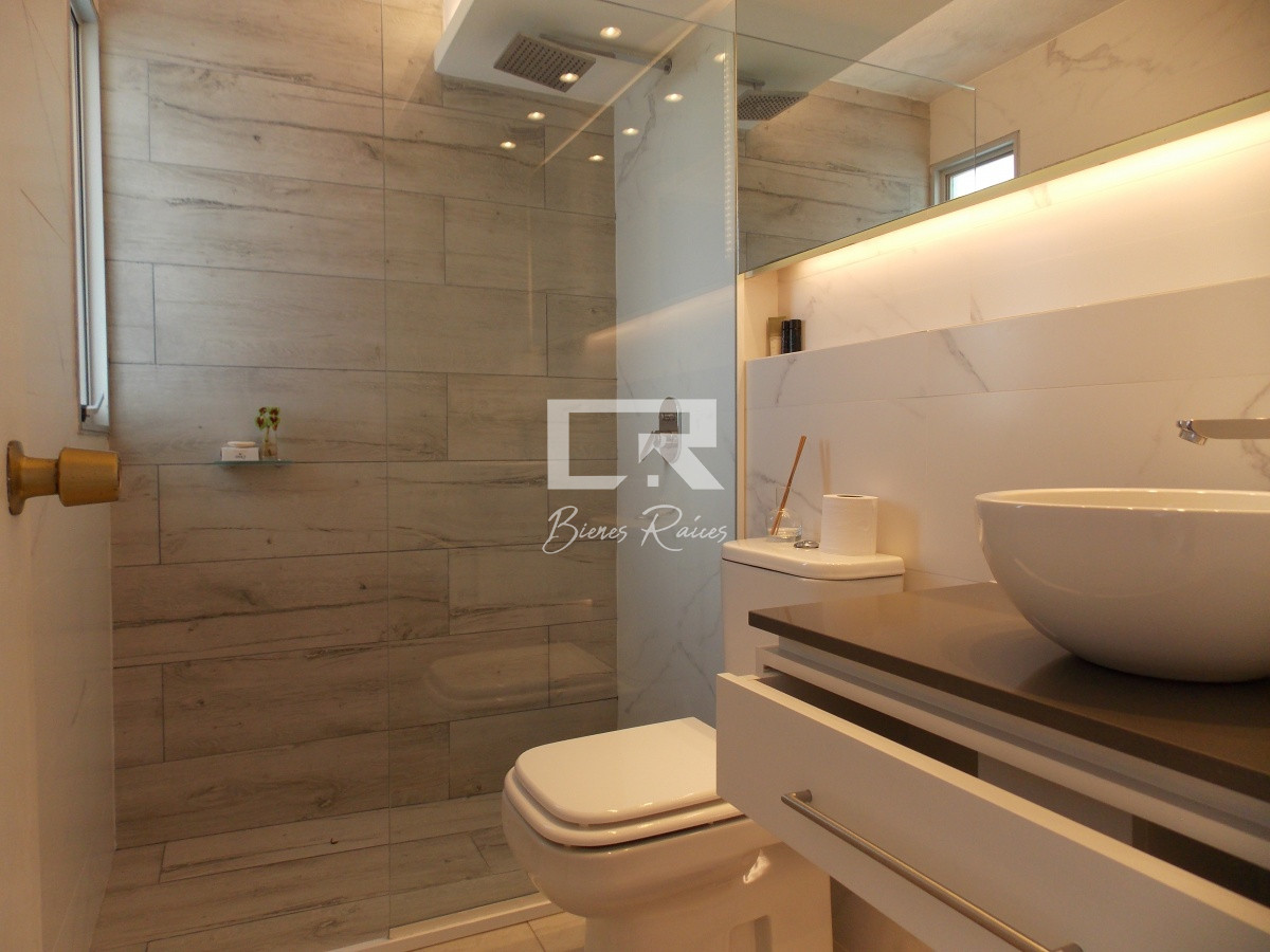 Apartamento ID.543 - APARTAMENTO TOTALMENTE RECICLADO A MTS. DE LA BRAVA Y DE LA MANSA.