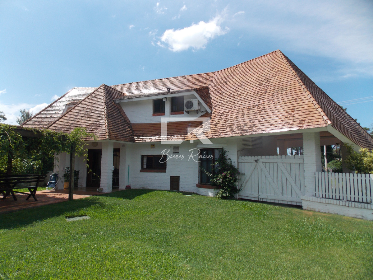 Casa ID.866 - Muy linda casa a 100 mts. del mar