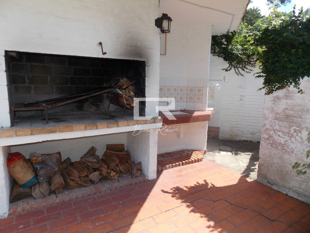 Casa ID.866 - Muy linda casa a 100 mts. del mar