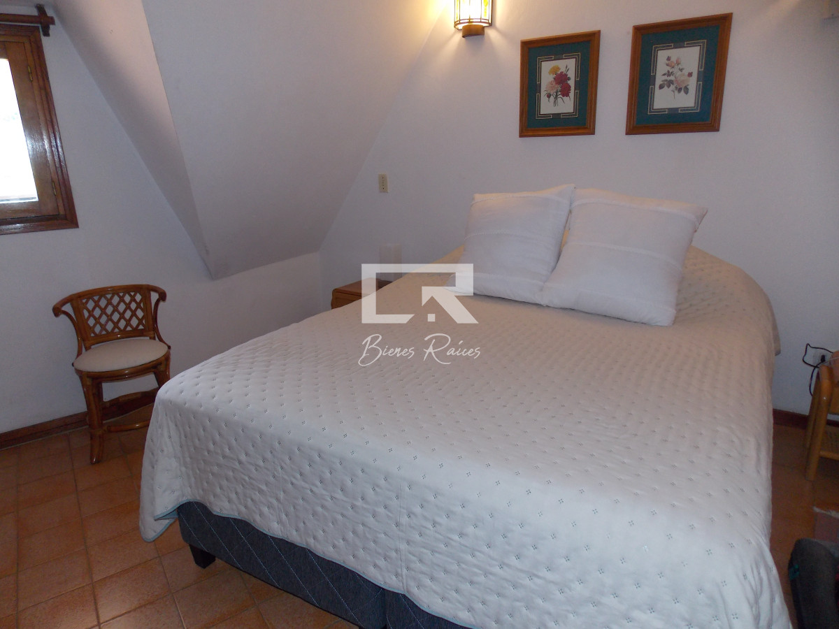 Casa ID.866 - Muy linda casa a 100 mts. del mar