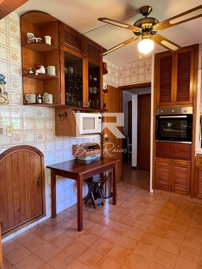 Casa ID.866 - Muy linda casa a 100 mts. del mar