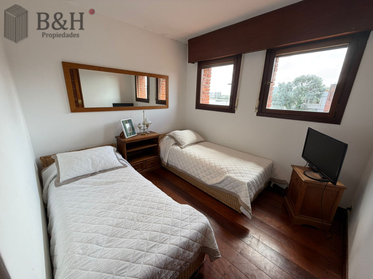 Apartamento ID.6876 - PENINSULA... PENTHOUSE - DUPLEX FRENTE A LA RAMBLA