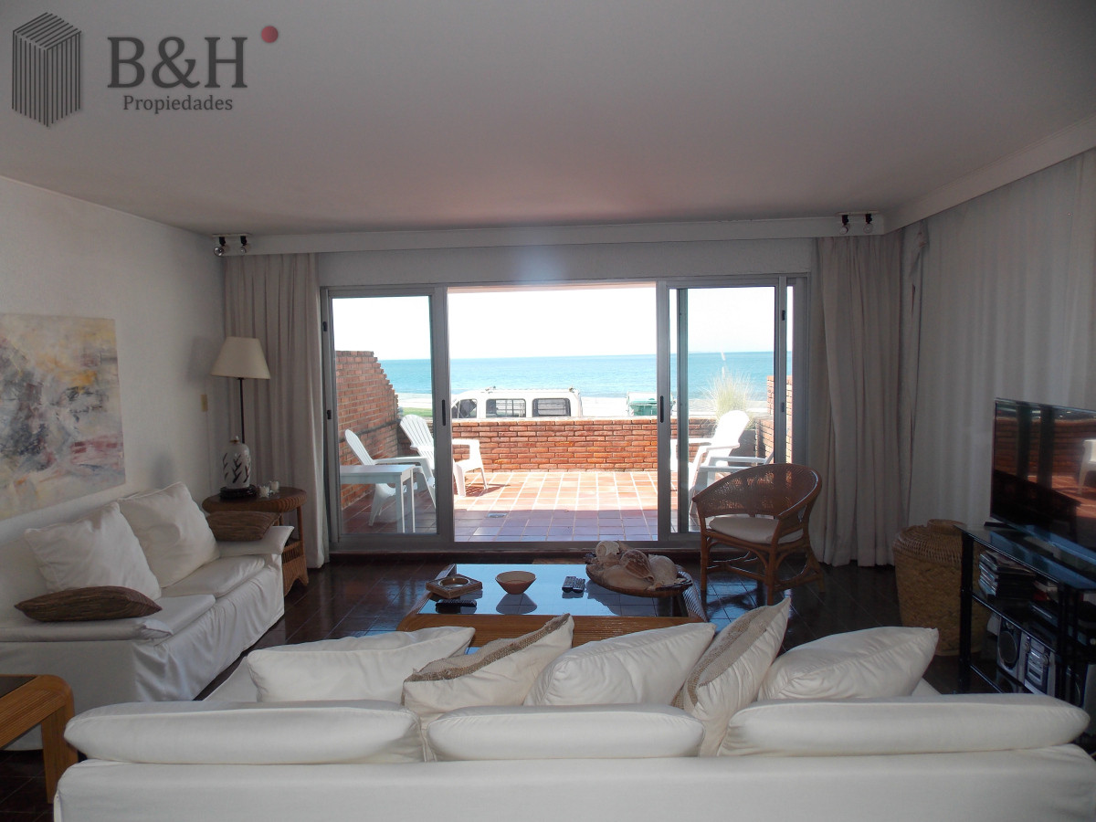 Apartamento ID.4699 - PENINSULA , FRENTE AL MAR BRAVA !!!