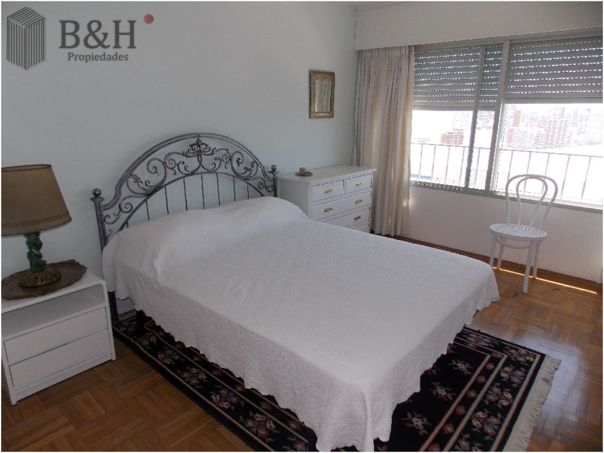 Apartamento ID.2503 - En Peninsula, con vista a brava y parrillero propio 