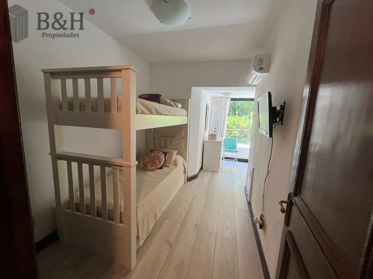 Apartamento ID.4433 - RINCON DEL INDIO A UNA CUADRA DE LA RAMBLA CON PARRILLERO PROPIO