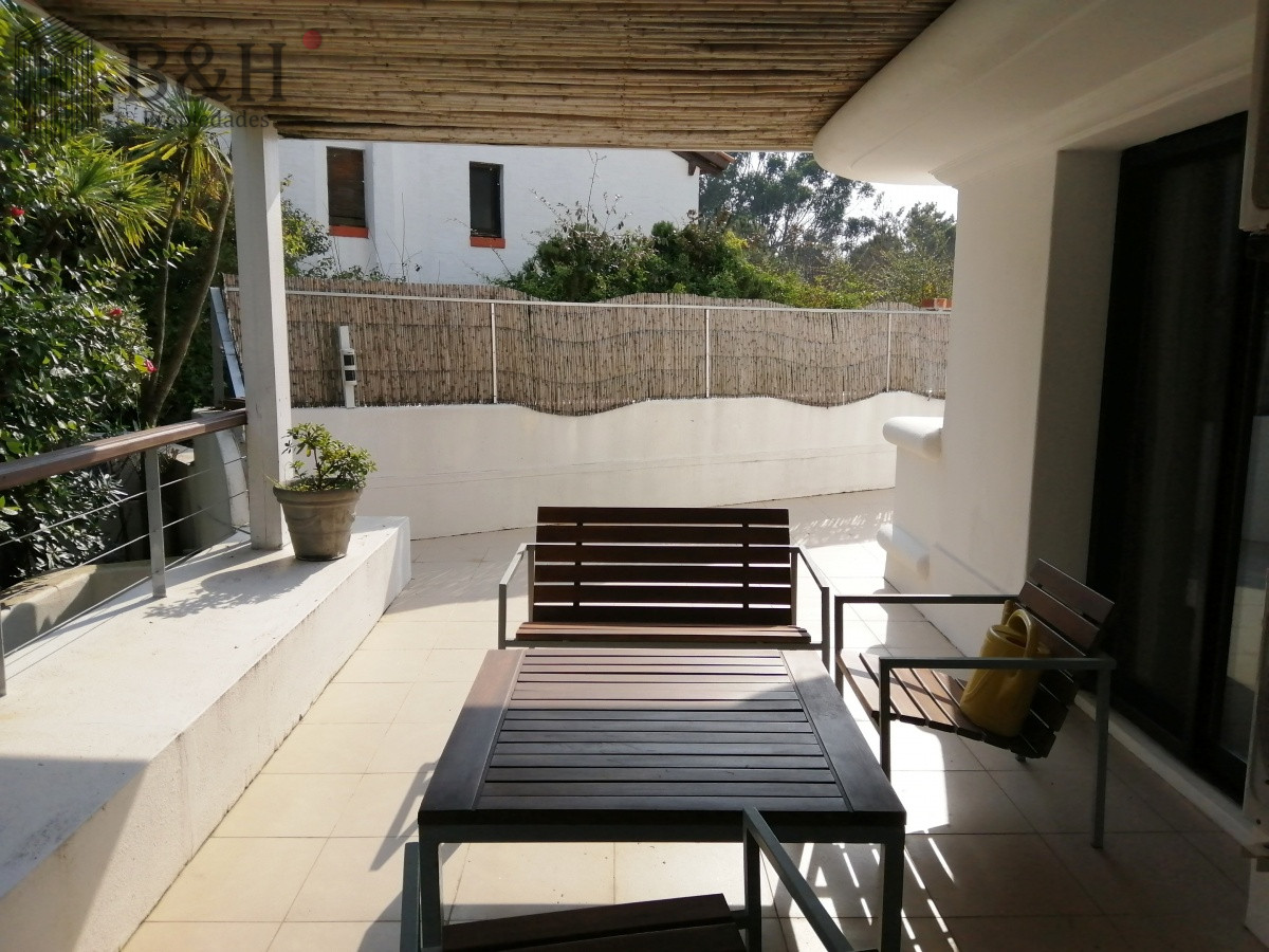 Apartamento ID.4433 - RINCON DEL INDIO A UNA CUADRA DE LA RAMBLA CON PARRILLERO PROPIO