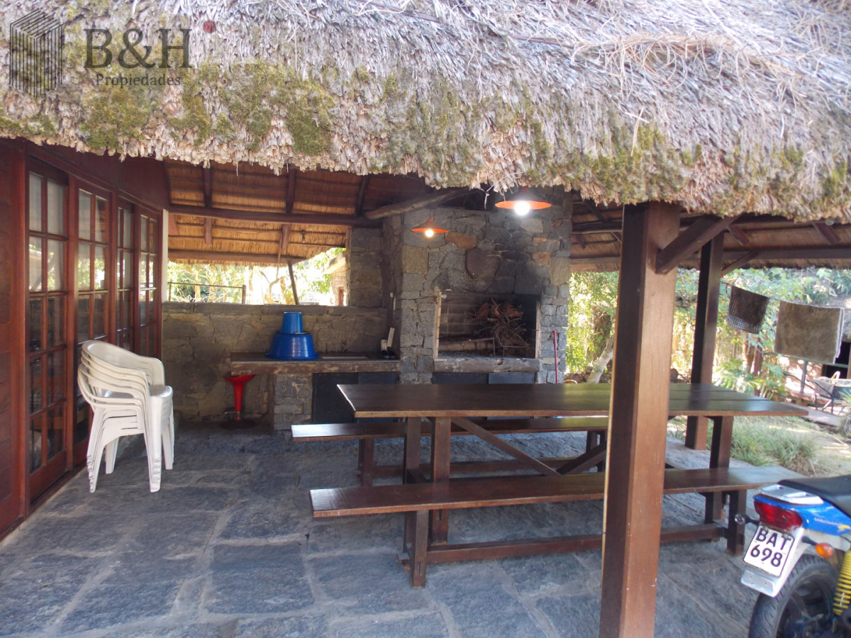 Casa ID.6286 - MANSA -PINARES PARADA 32 A 200METROS DE LA RAMBLA