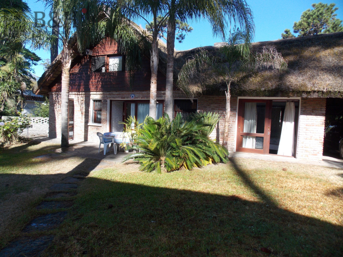 Casa ID.6286 - MANSA -PINARES PARADA 32 A 200METROS DE LA RAMBLA
