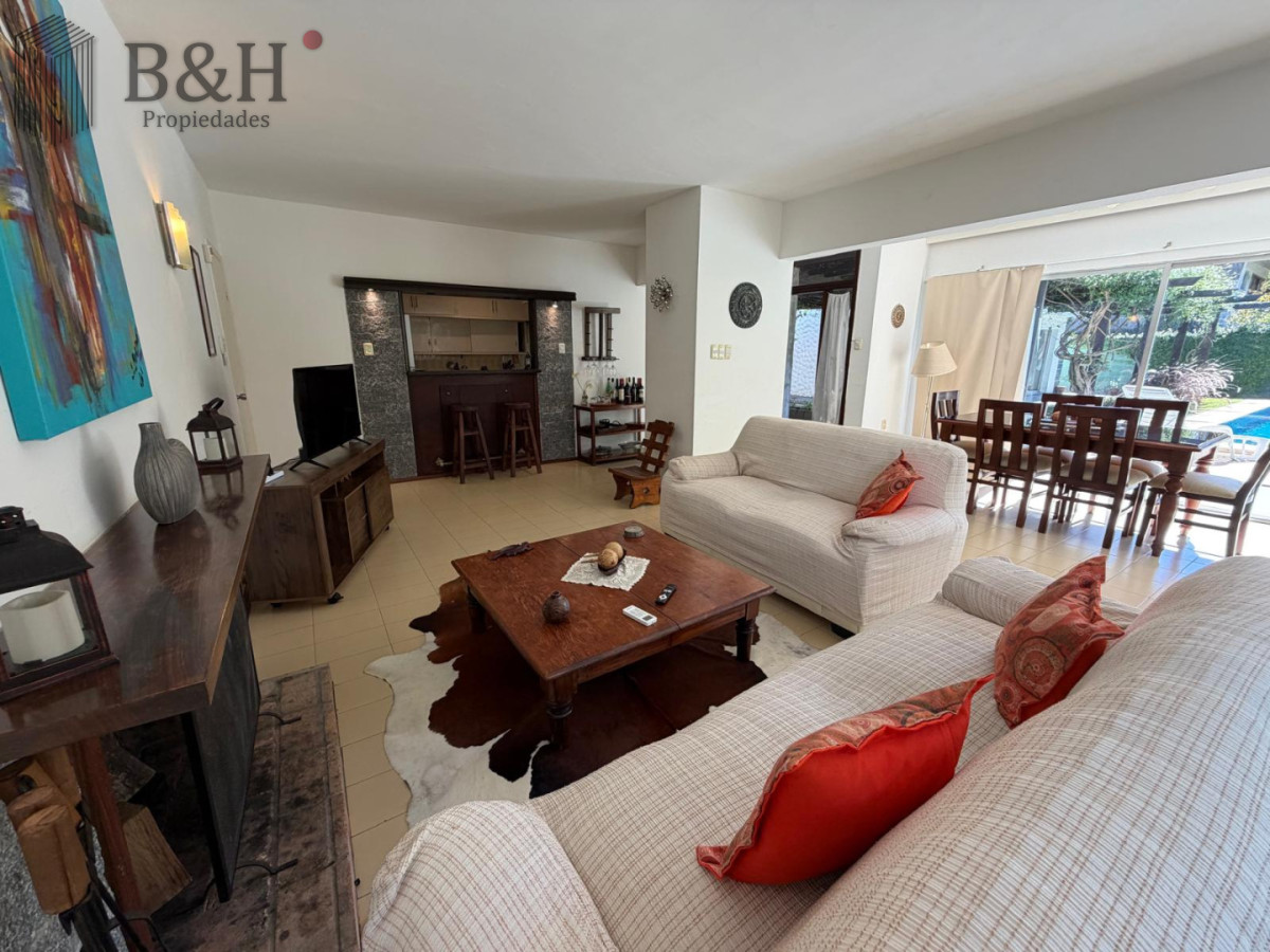 Casa ID.6821 - RINCON DEL INDIO PARADA 23