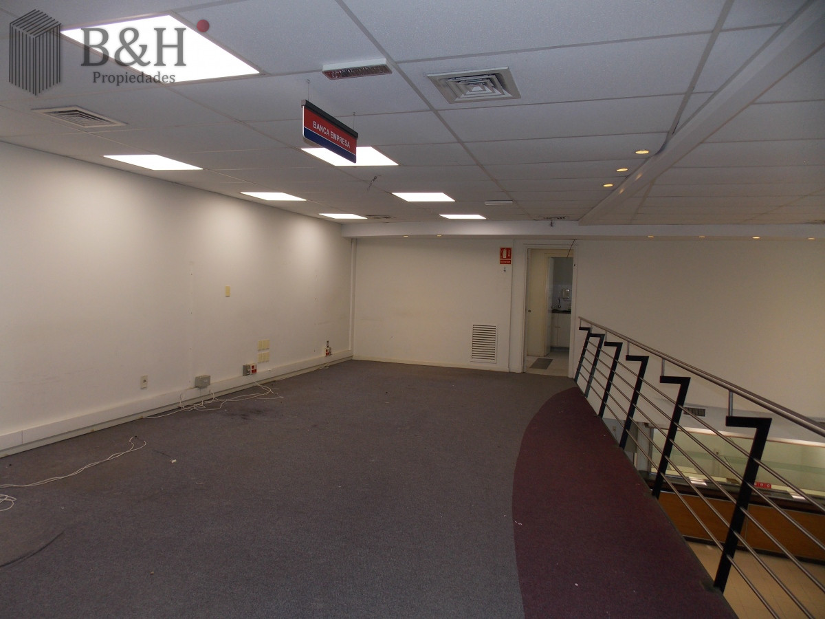 Local Comercial ID.4651 - LOCAL EN EL CENTRO DE MALDONADO EN ALQUILER 