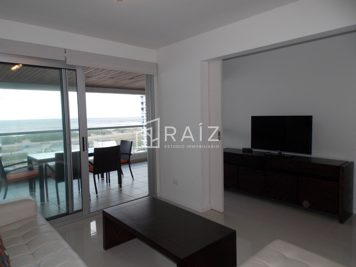Apartamento ID.10536 - Apartamento en venta en Brava, 2 dormitorios y medio