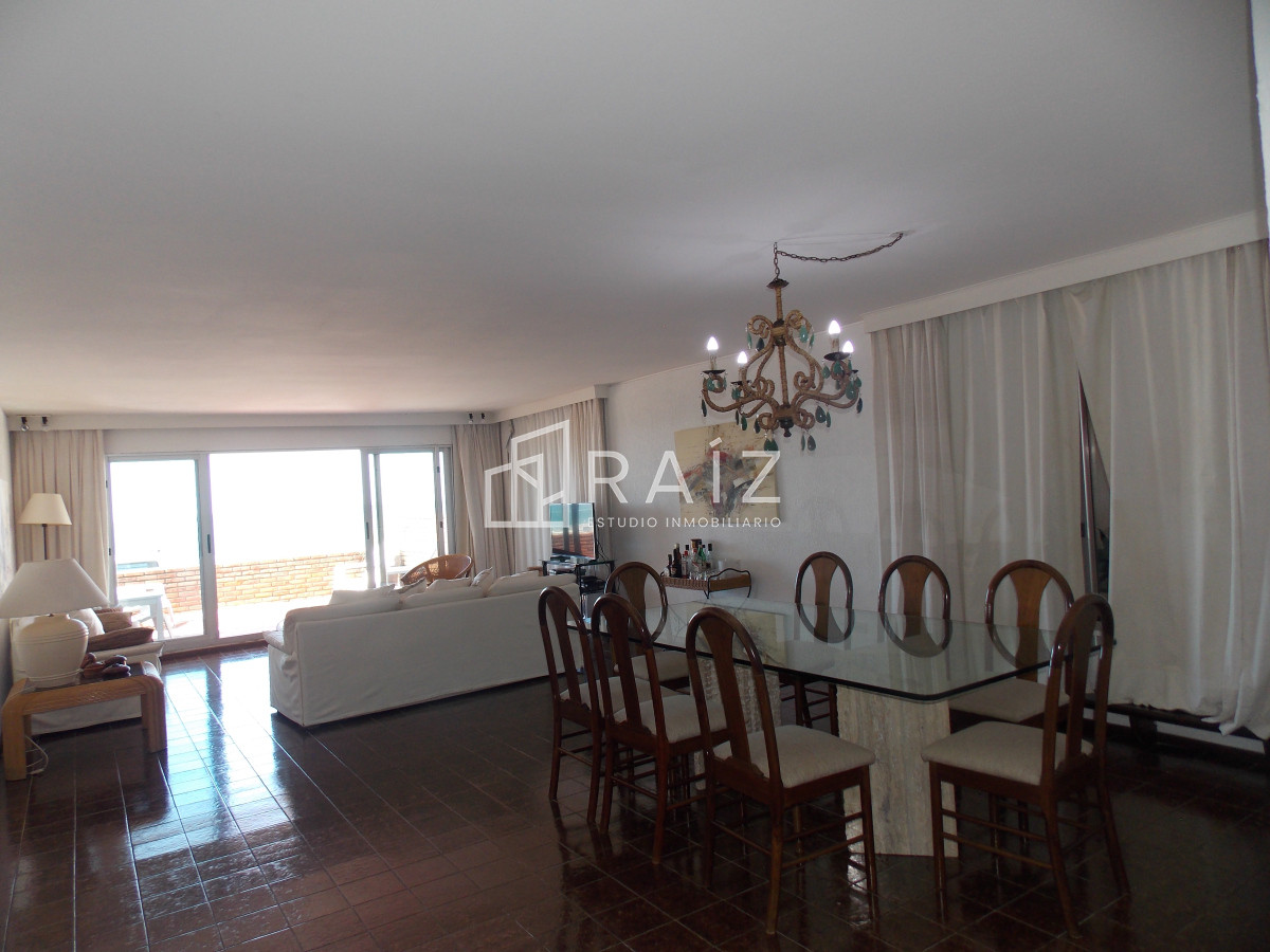 Apartamento ID.11146 - PENINSULA , FRENTE AL MAR BRAVA !!!