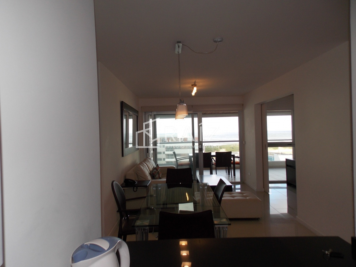 Apartamento ID.10536 - Apartamento en venta en Brava, 2 dormitorios y medio