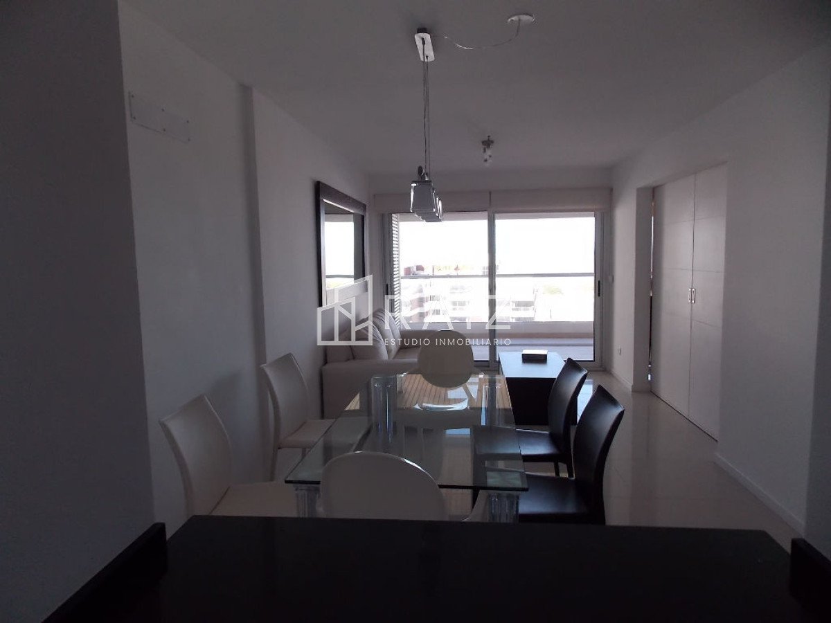 Apartamento ID.10536 - Apartamento en venta en Brava, 2 dormitorios y medio